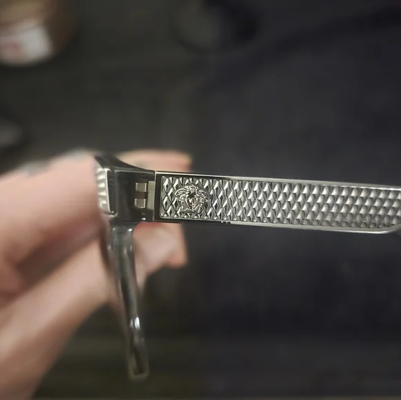 Versace Stylish Silver Women's Sunglasses - Picture 2 of 6